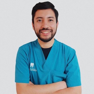 Dr. Paulo Gallardo - Prótesis y rehabilitación